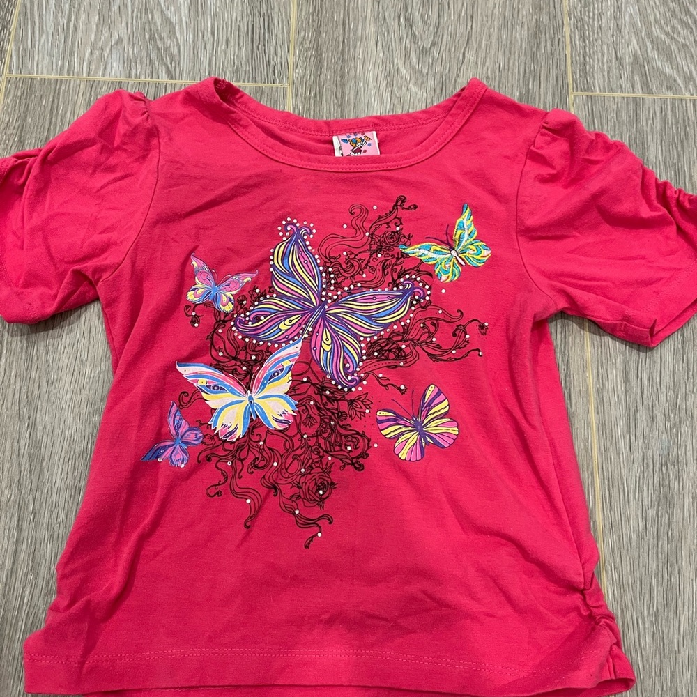 Source Unknown Pink Butterfly Tee Short Sleeve